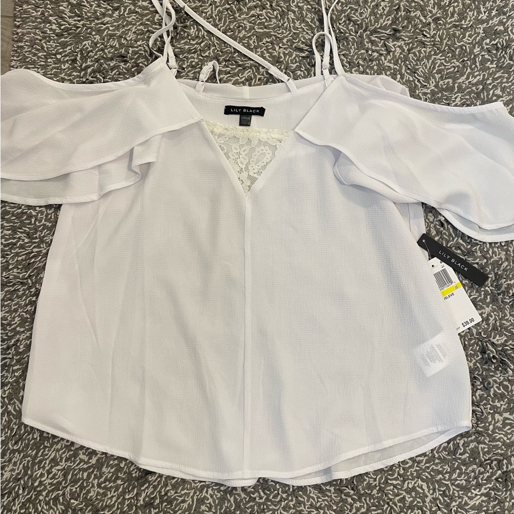 Woman’s off the shoulder spaghetti strap top, NWT